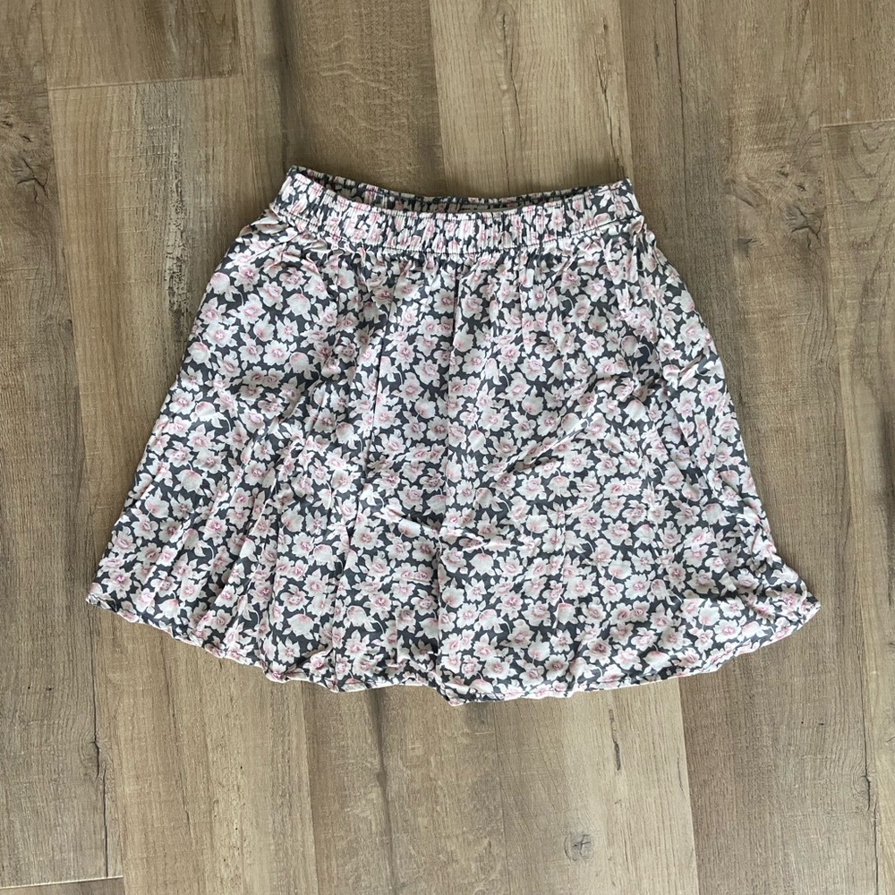 Floral Hollister skirt